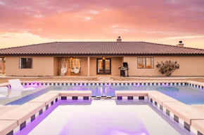 Flora by AvantStay Modern Private Desert Oasis on Large Grounds w Pool Bocce Ball